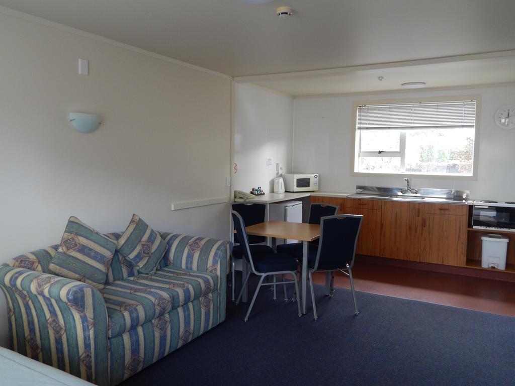 Motel A'abode Motor 4*